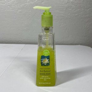 Bath & Body Works Water Blossom Ivy Deep Cleansing Hand Soap 8 oz Expired Rare